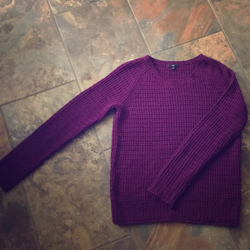 Gap purple crew neck sweater
